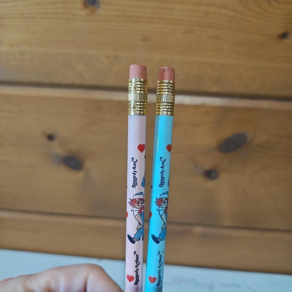 Vintage 1981 Raggedy Ann & Andy Blue and Pink Pencil Set